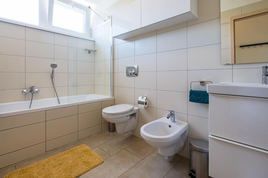 Hedon Brewery Apartments - 200 Meter To The Beach Balatonvilágos エクステリア 写真