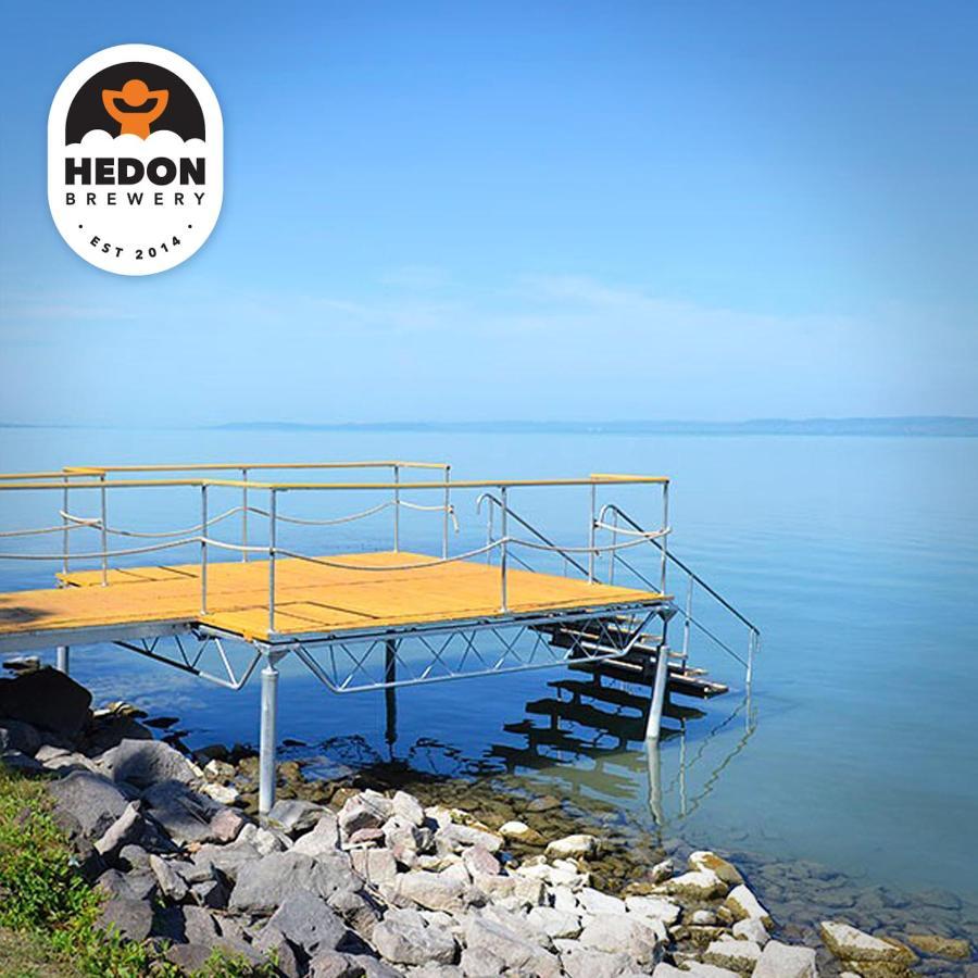 Hedon Brewery Apartments - 200 Meter To The Beach Balatonvilágos エクステリア 写真