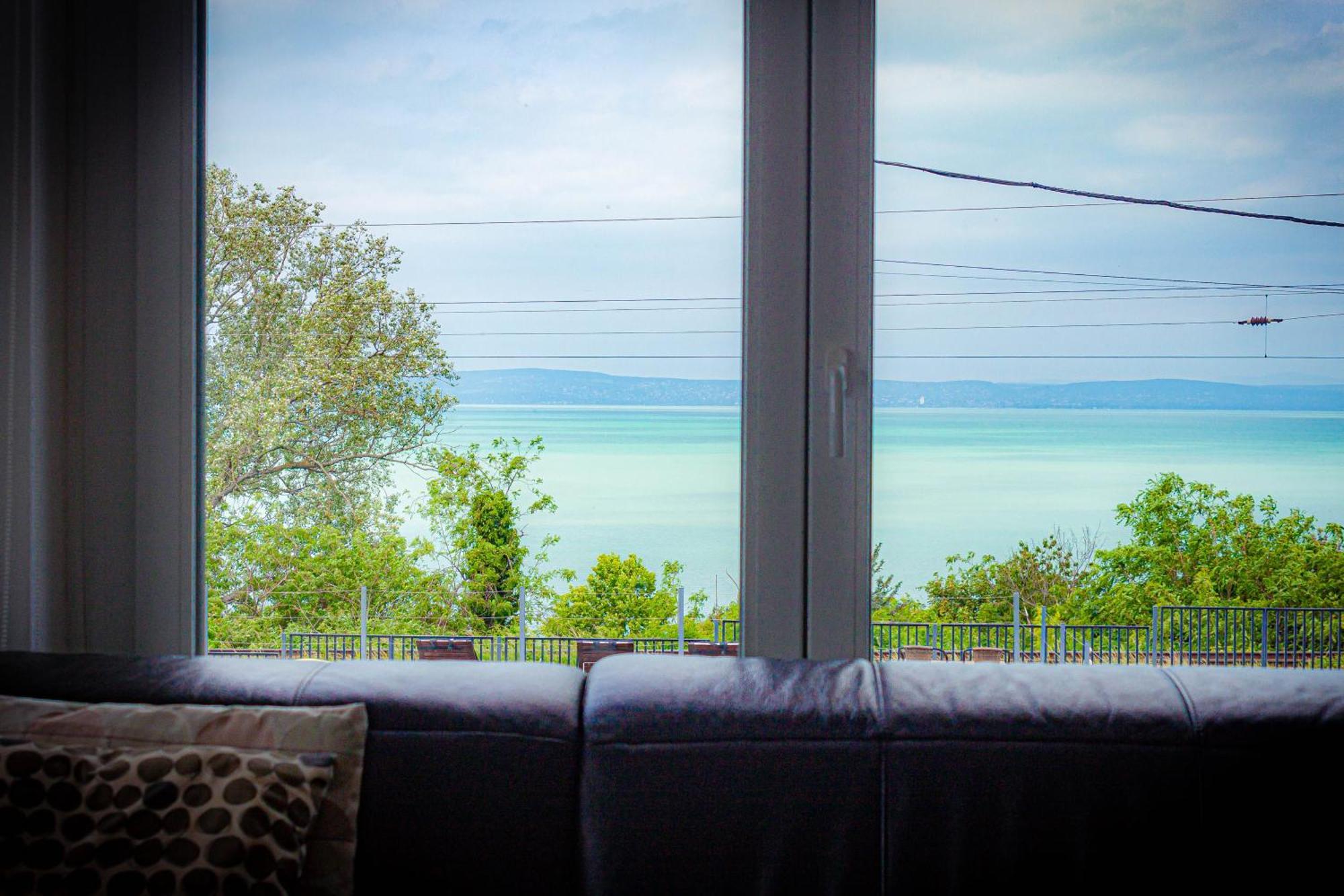 Hedon Brewery Apartments - 200 Meter To The Beach Balatonvilágos エクステリア 写真